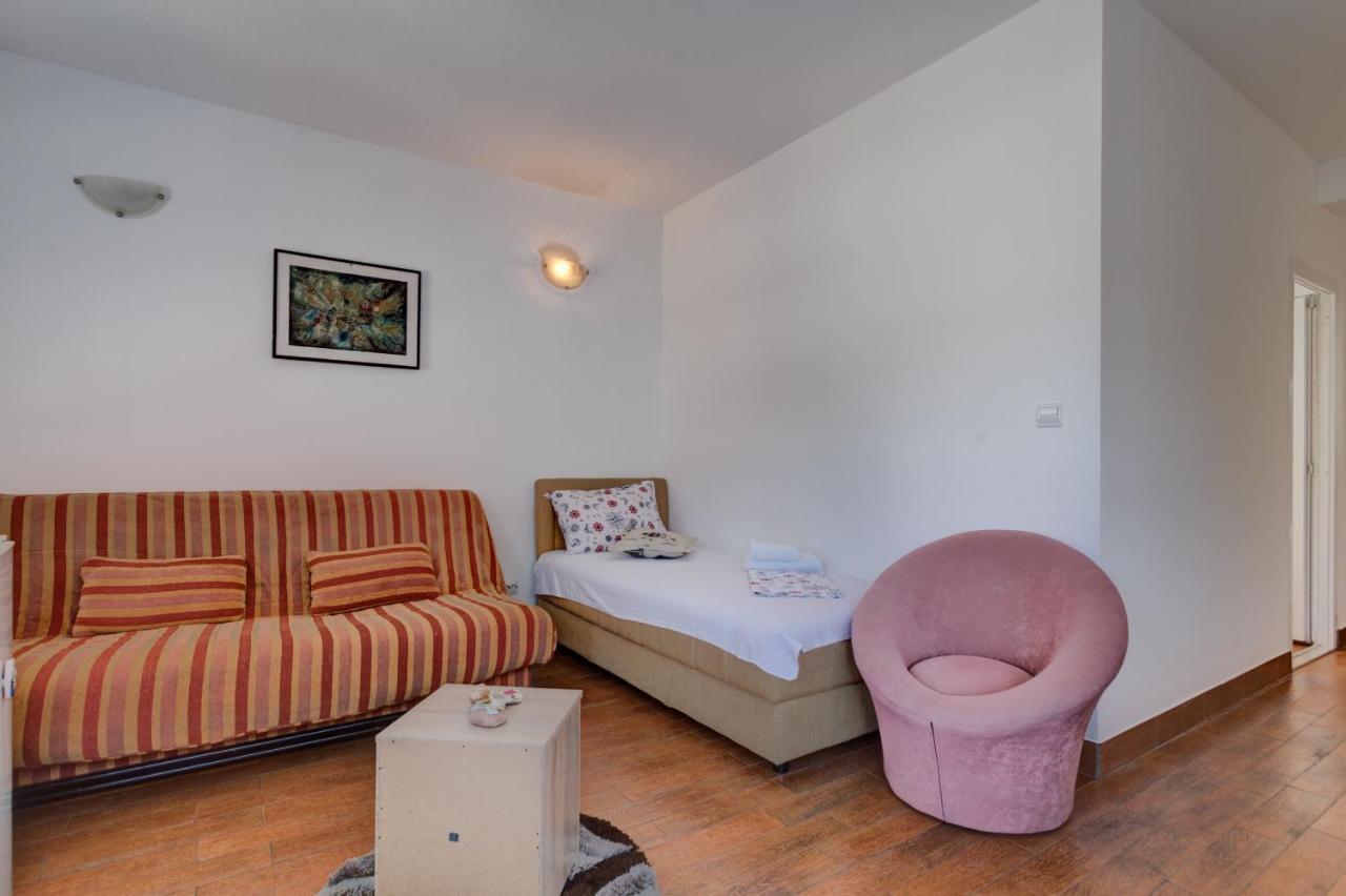Apartment Sunny Grapes Budva