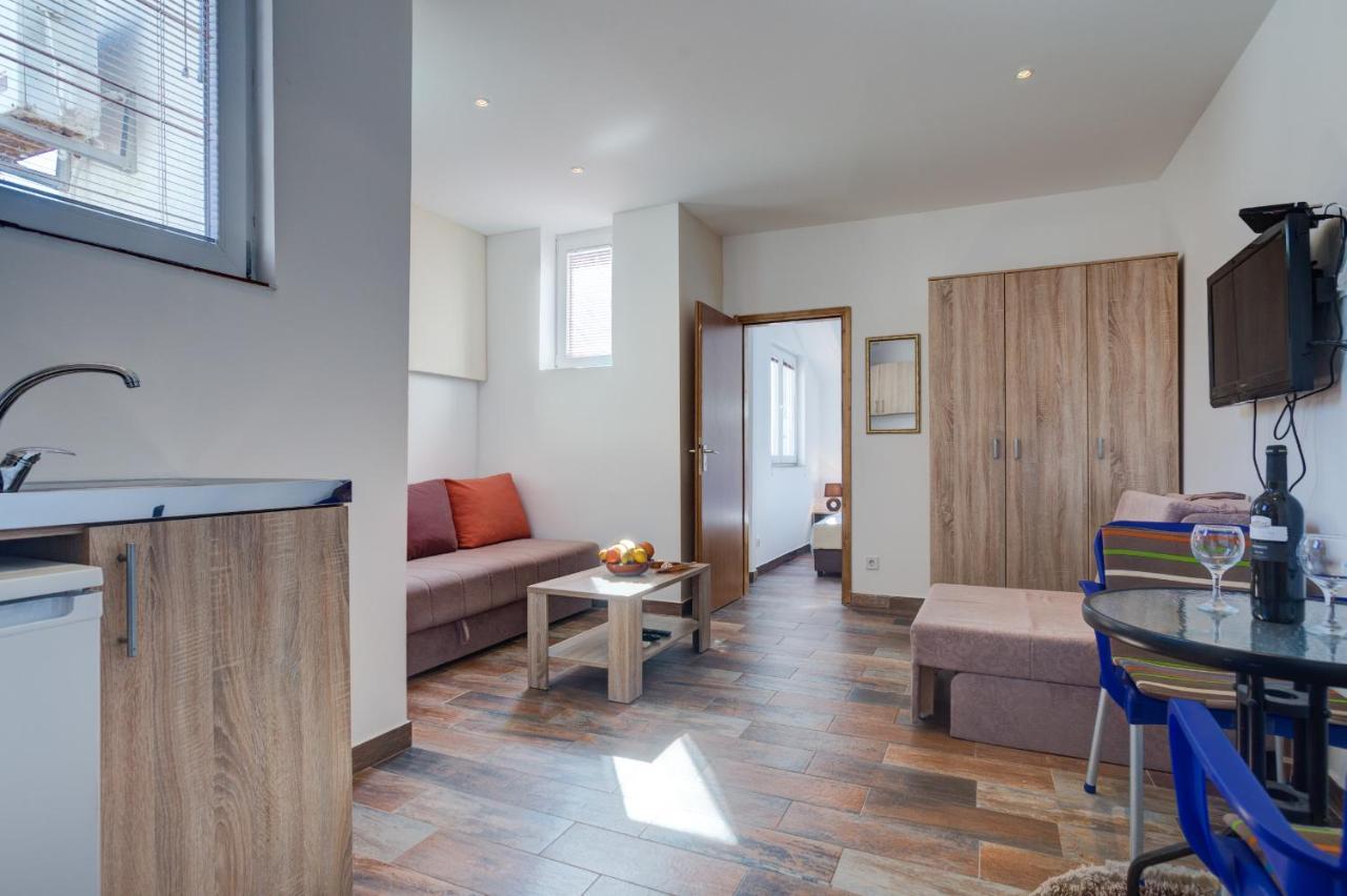 Sunny Grapes Apartment Budva