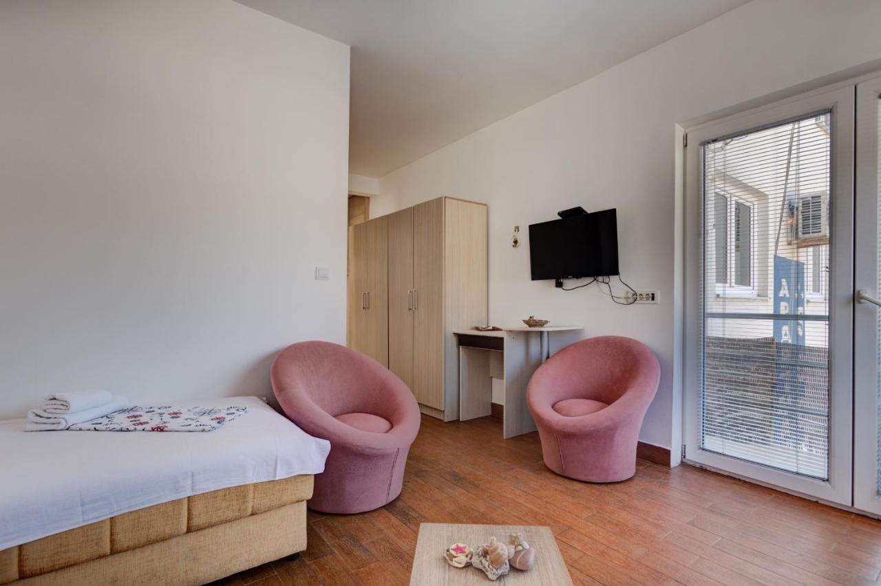 Apartment Sunny Grapes Budva