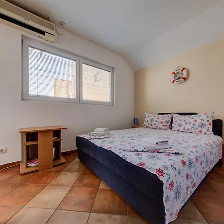 Sunny Grapes Apartments Budva Zimmer foto