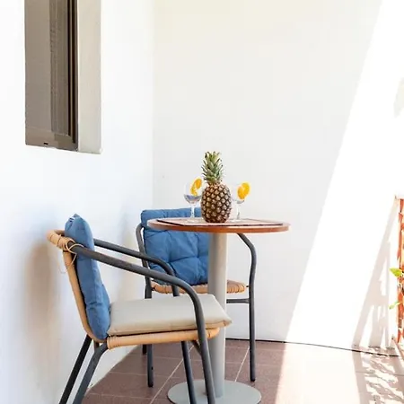 Sunny Grapes Apartments Budva Zimmer foto