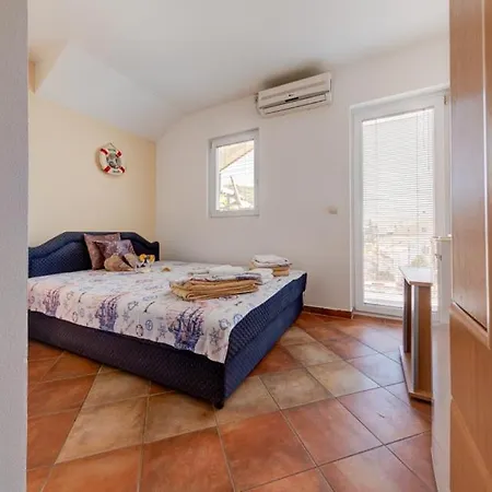 Sunny Grapes Apartments Budva Zimmer foto