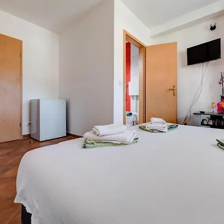 Sunny Grapes Apartments Budva Zimmer foto